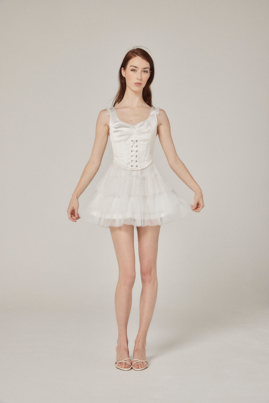 Ellia - Feather White