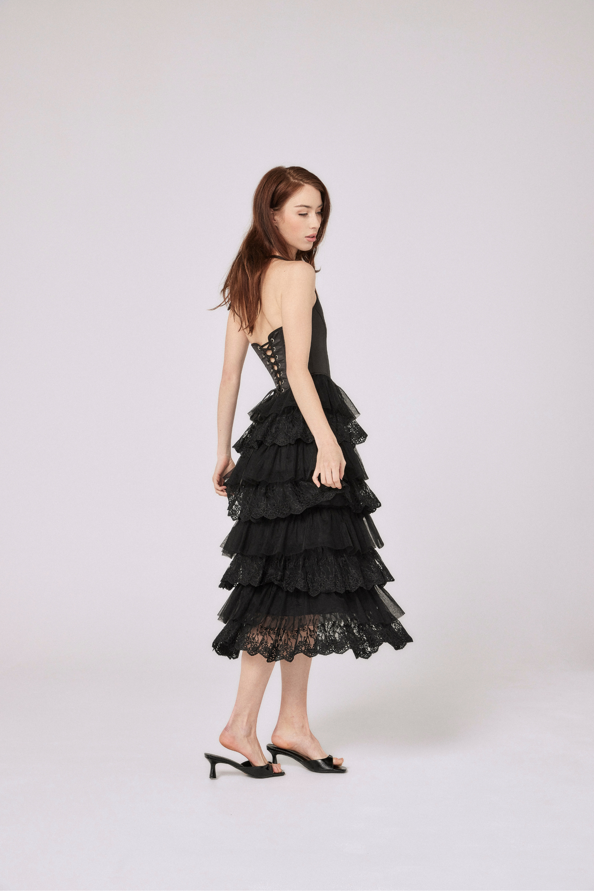 Alara Corseted Midi Dress - Noir Black