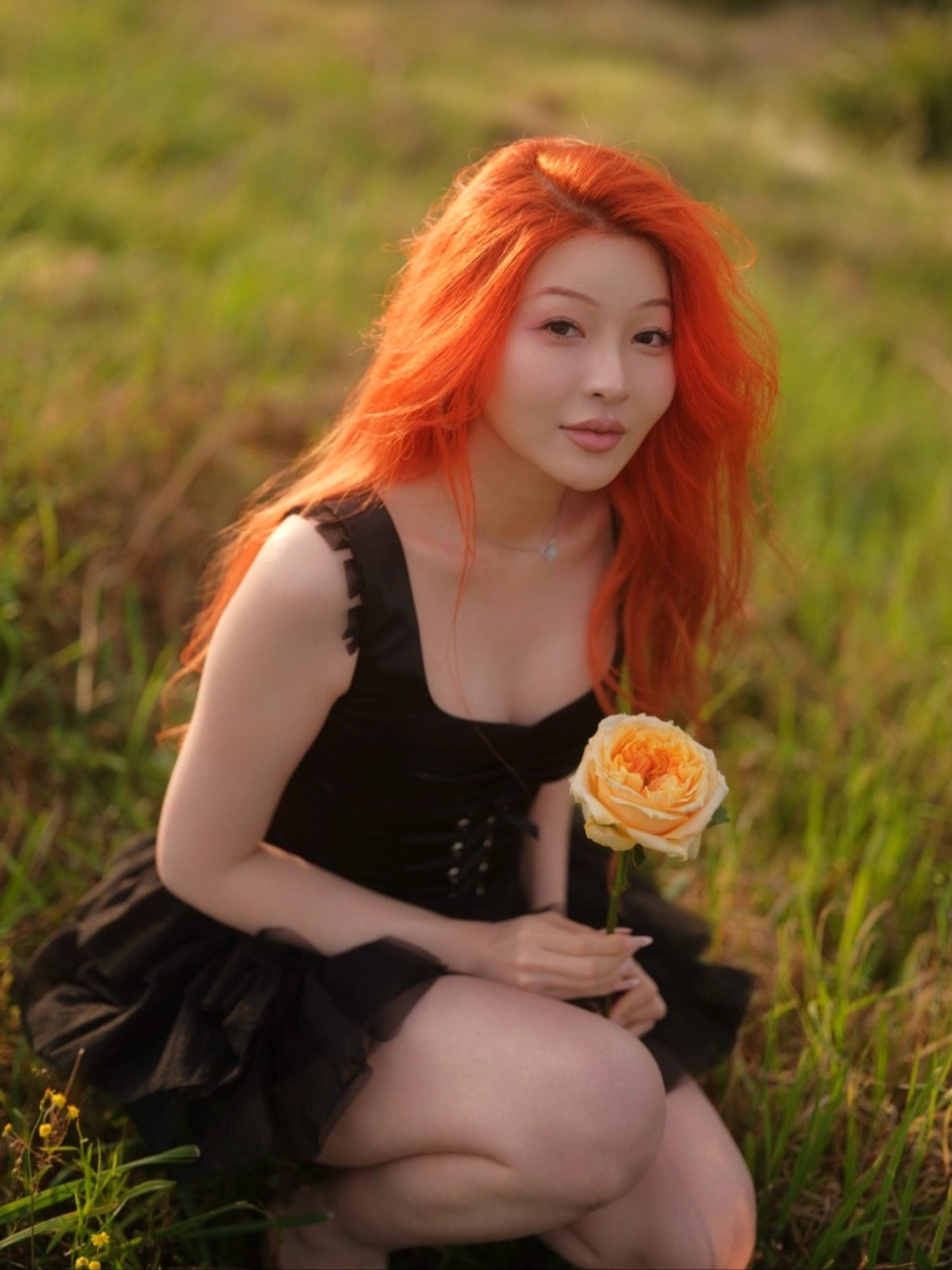 Ellia - Classic Black