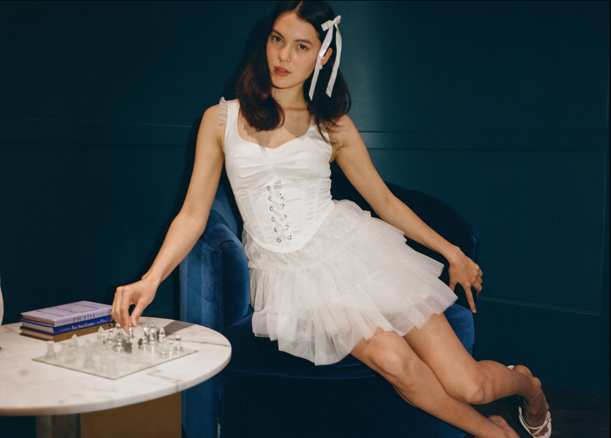 Ellia Corseted Mini Dress - Feather White