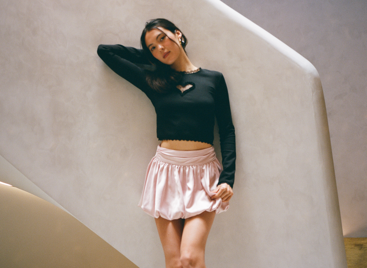 Essential Heart Cutout Longsleeve