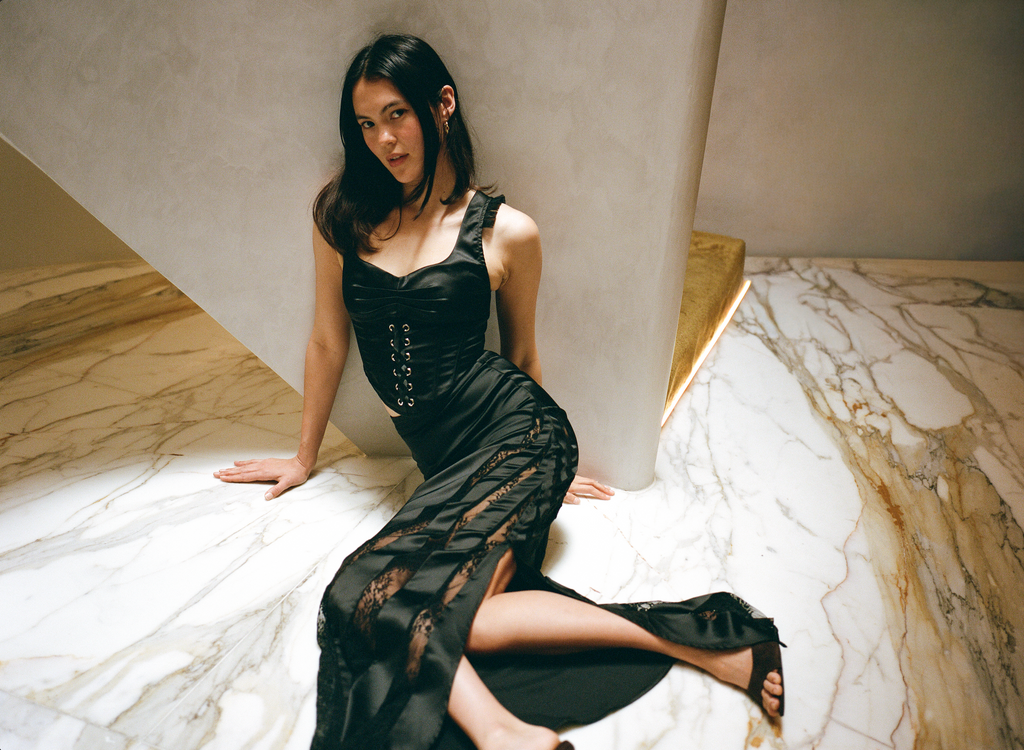 Ellia 上衣 - 黑色