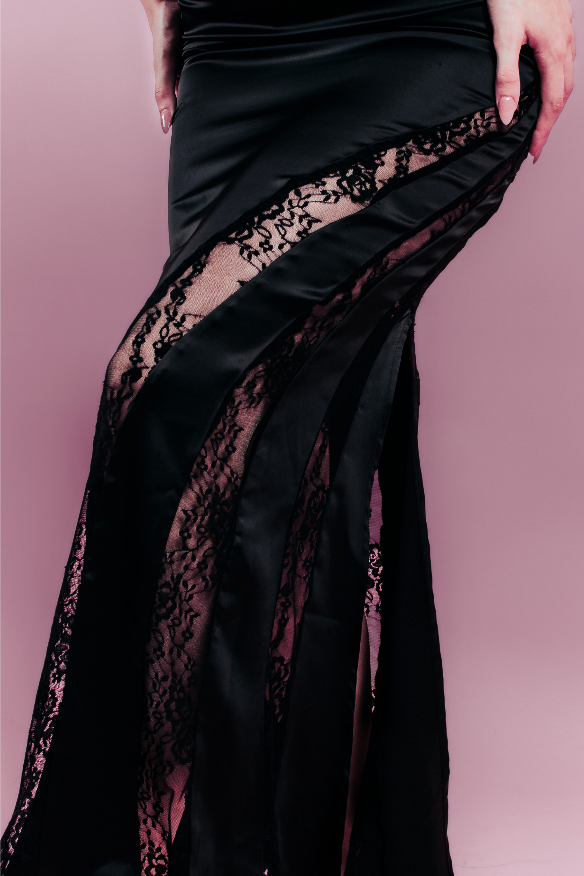 Aneeqa Maxi Skirt