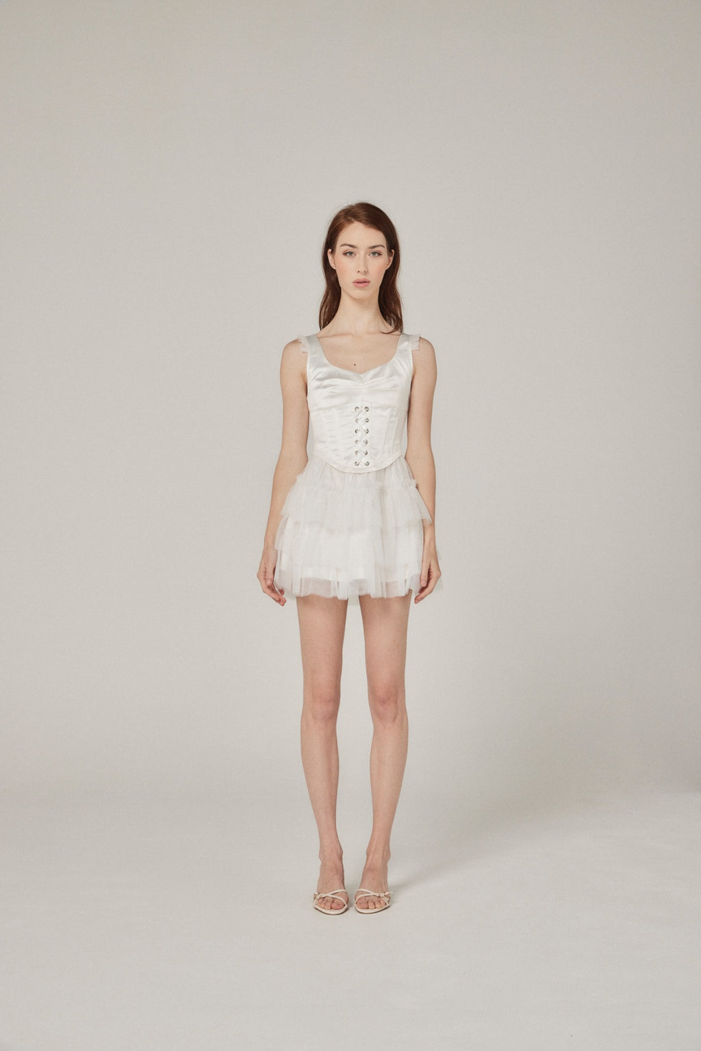 Ellia - Feather White