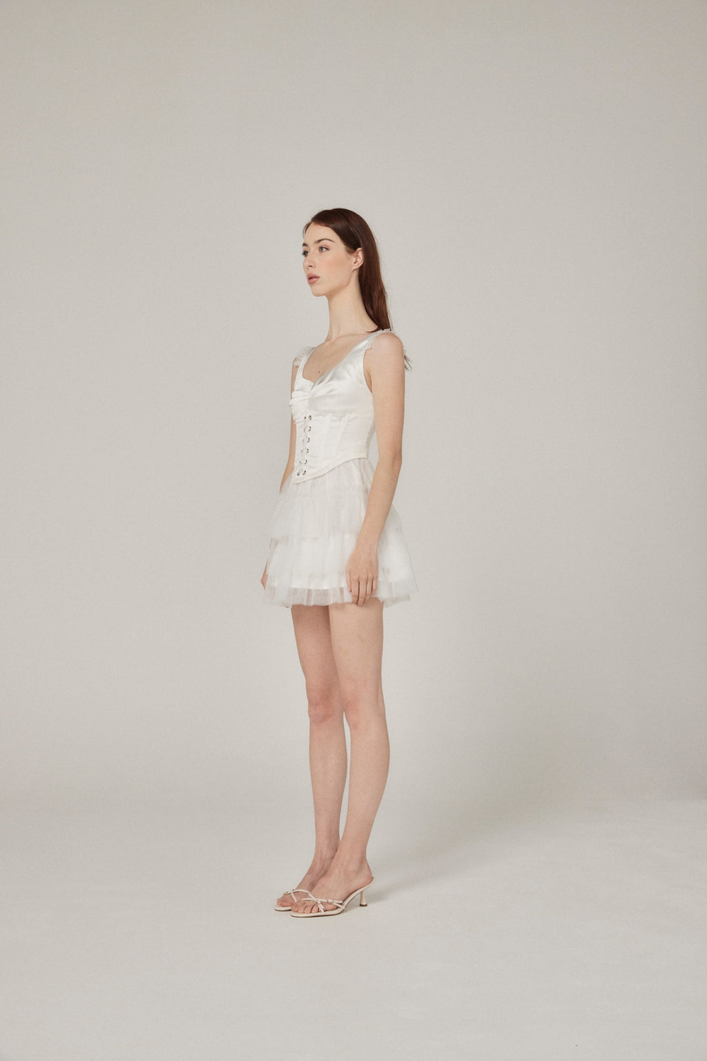 Ellia - Feather White