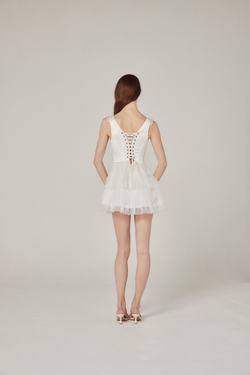 Ellia - Feather White